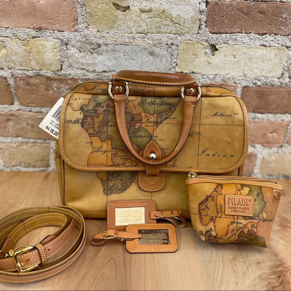 COPY - Alviero Martini vintage travel theme bag. Brand new.
